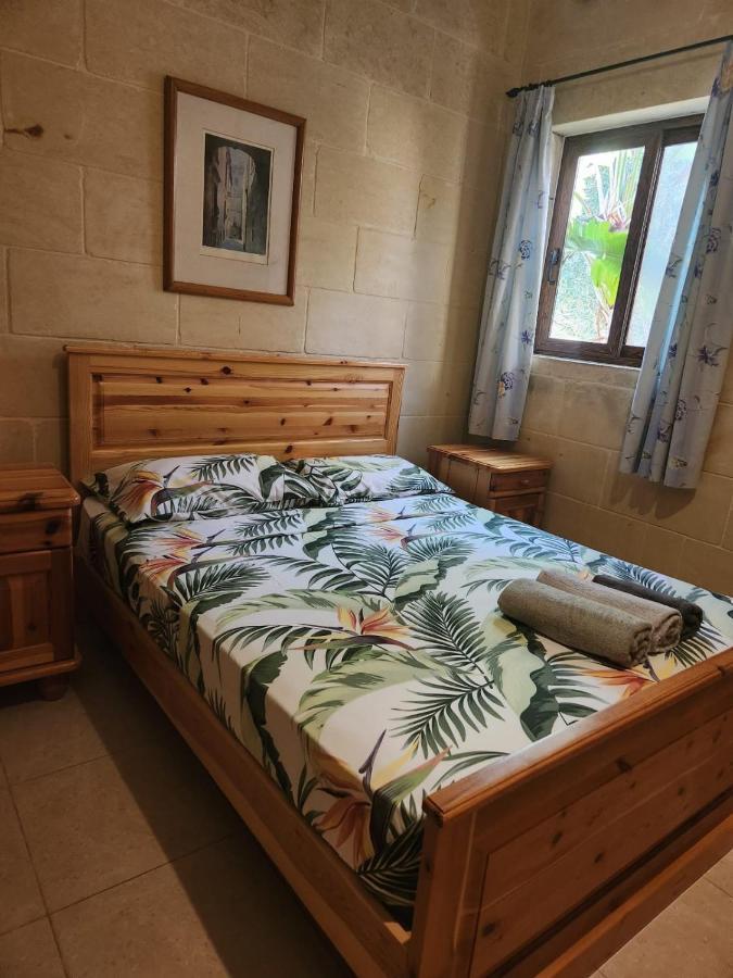 Sunny Gozo Getaway Pool & Easy Check-In Acomodação com café da manhã Ghajn il-Kbira  Exterior foto