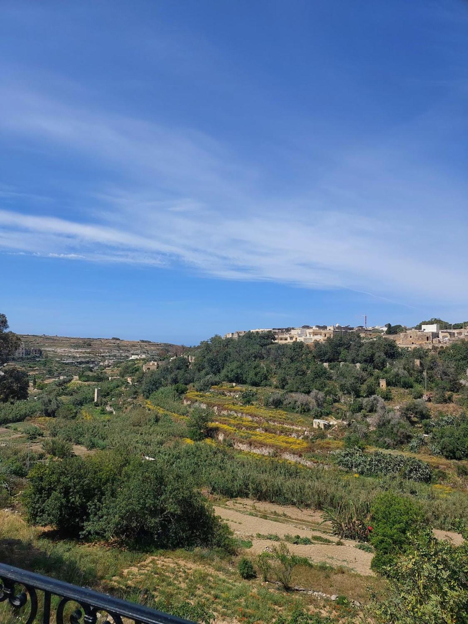 Sunny Gozo Getaway Pool & Easy Check-In Acomodação com café da manhã Ghajn il-Kbira  Exterior foto